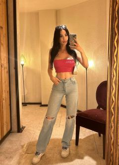 Konaklı Escort Neriman ile Bakımlı ve Yerinde Duruş